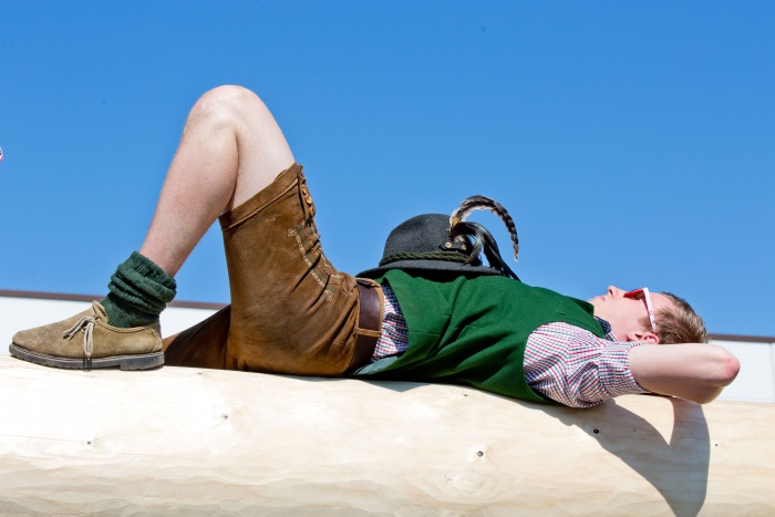 ​6 Fakten übers Maibaumaufstellen, die ihr nicht gewusst habt